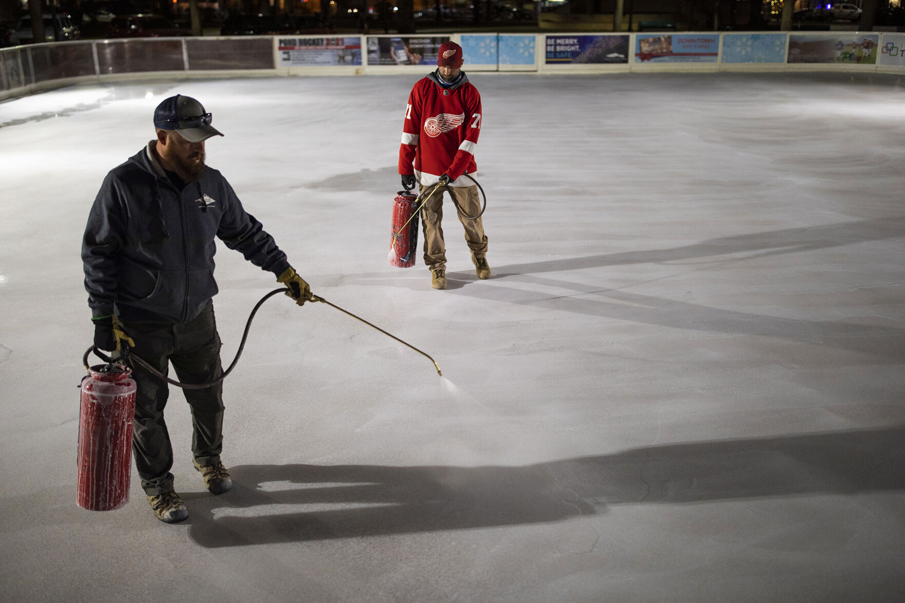 110920-news-icerink 03.jpg
